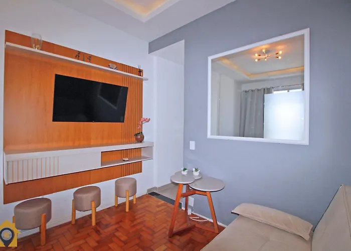 Studio Simples Com Vista Mar P/ 4 Pessoas Ao Lado Da Praia Com Comercios Ao Redor Rio de Janeiro